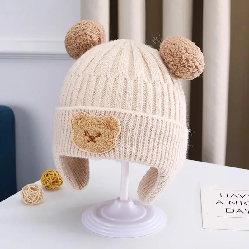 Baby wool hat