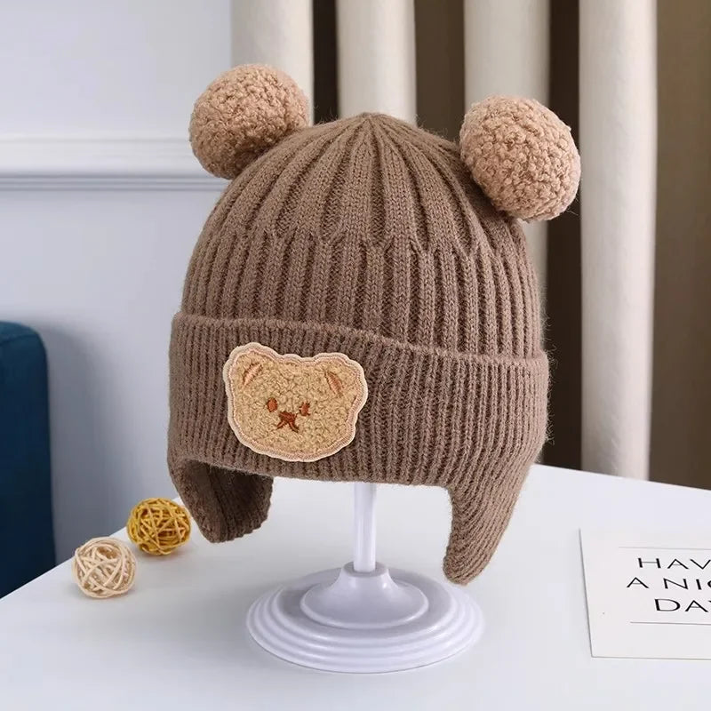 Baby wool hat