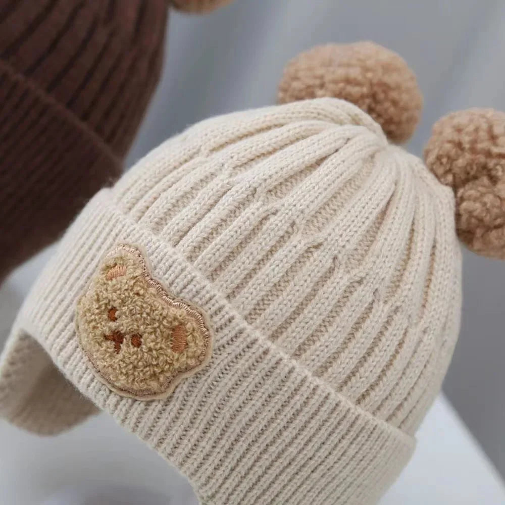 Baby wool hat